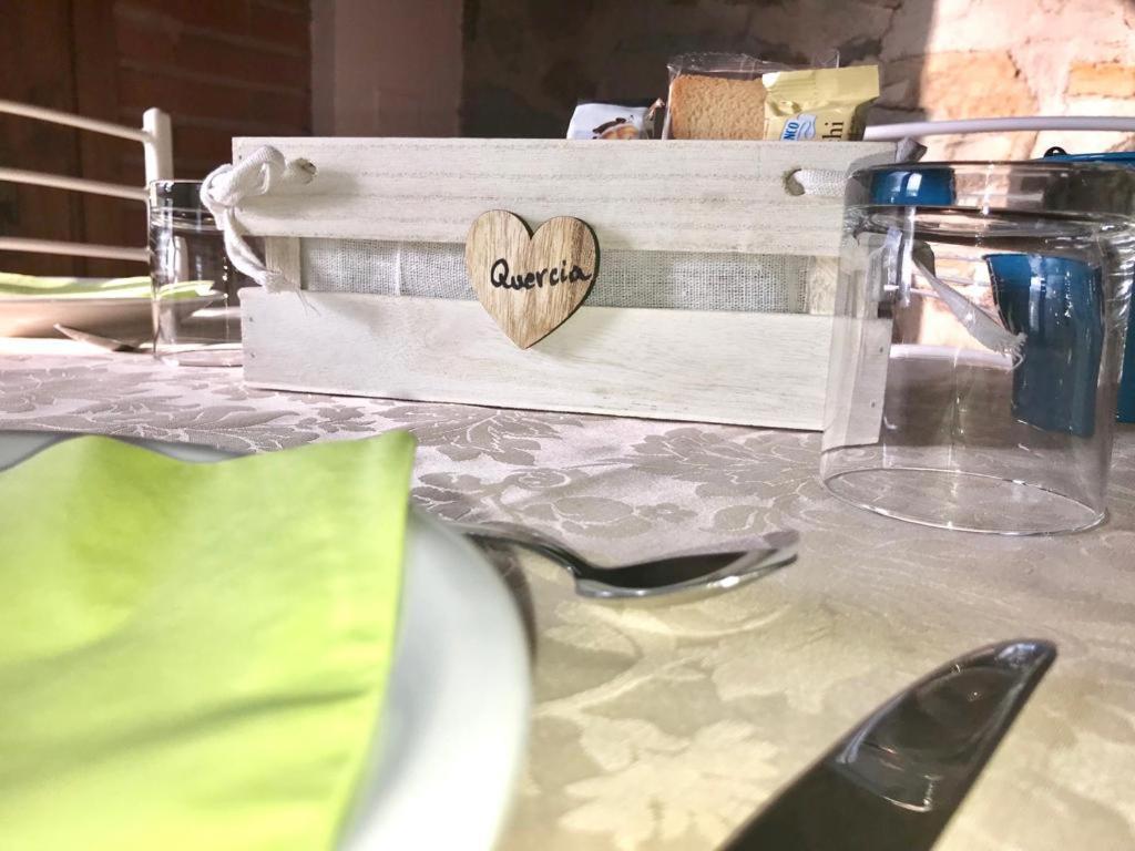 Agriturismo Podere Casano Radicofani Buitenkant foto